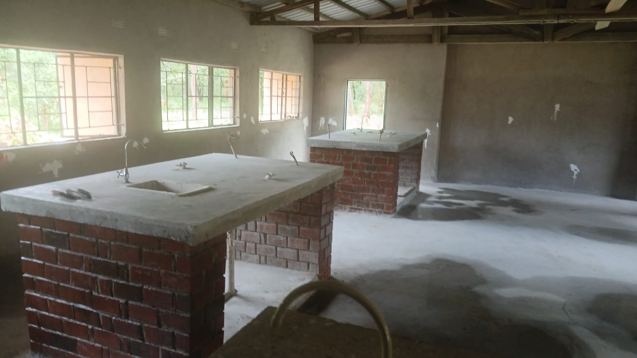 Nsobe Science Lab - Installation 7